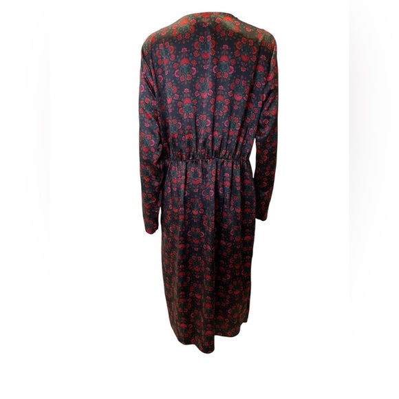 On 34TH Black and Red Wrap Style Dress with Bishop Sleeves V-Neck Size L - Picture 4 of 6